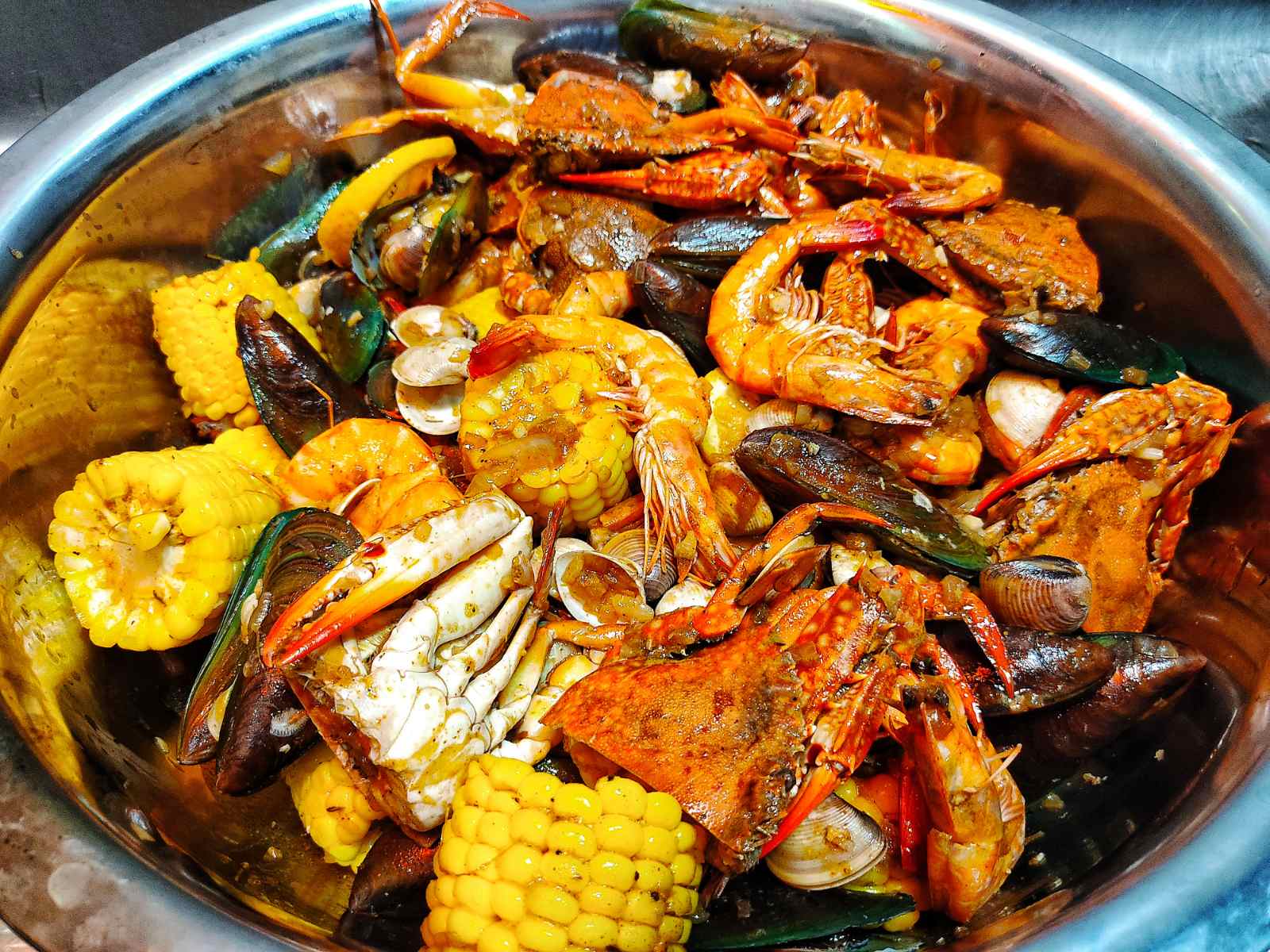 PINOY STYLE SEAFOOD BOIL RECIPE