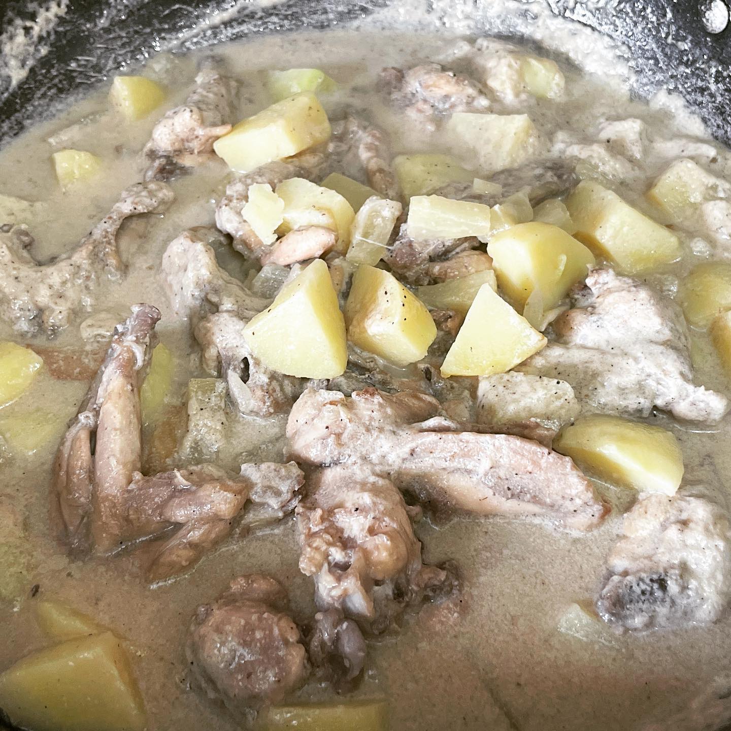 Piniyahang Manok Recipe - image credit to IG : @delicate_daffodil420